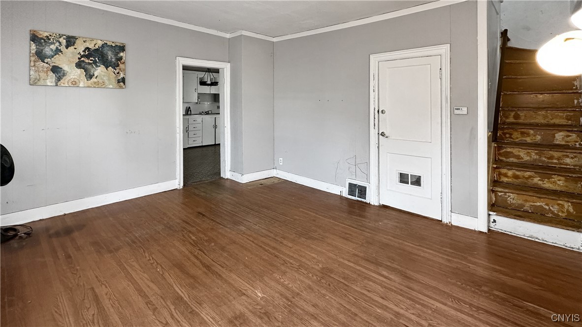 1103 Oak Street, Utica, New York image 8