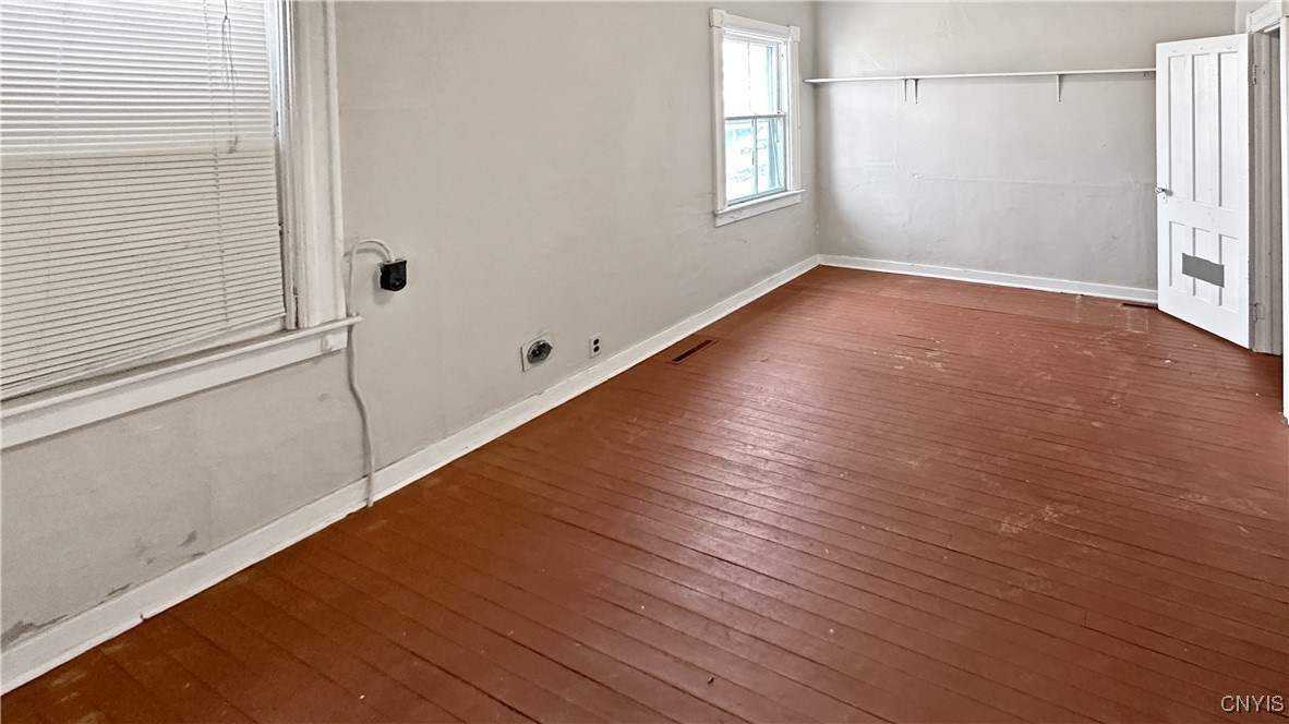 1103 Oak Street, Utica, New York image 14