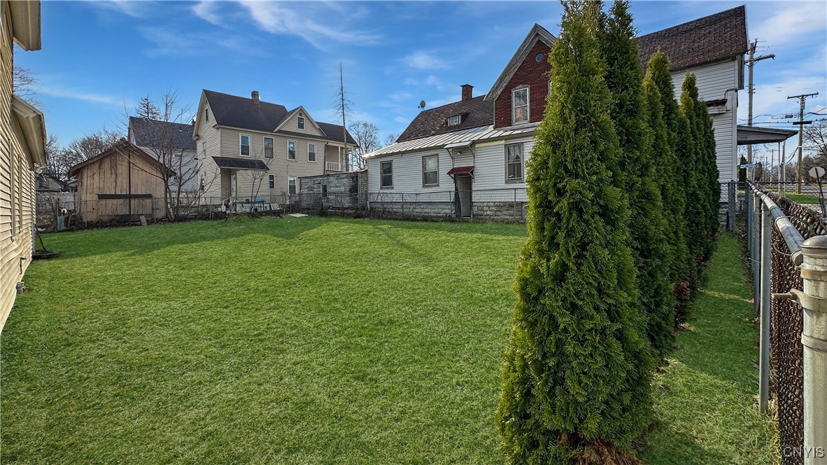 1103 Oak Street, Utica, New York image 7