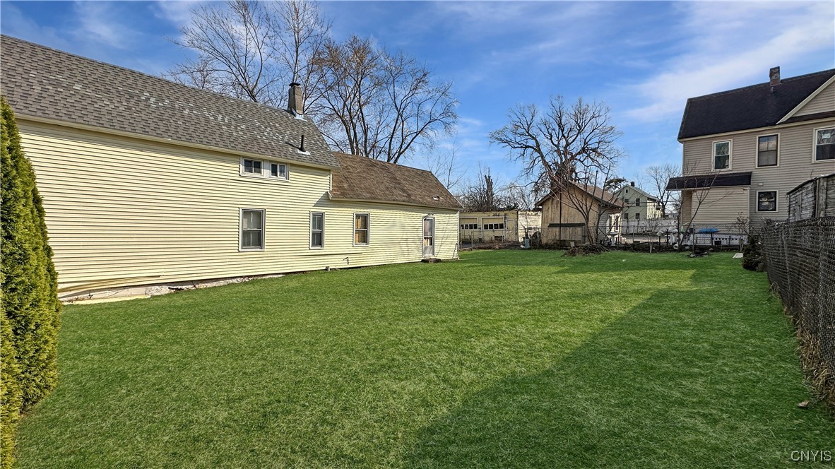 1103 Oak Street, Utica, New York image 6