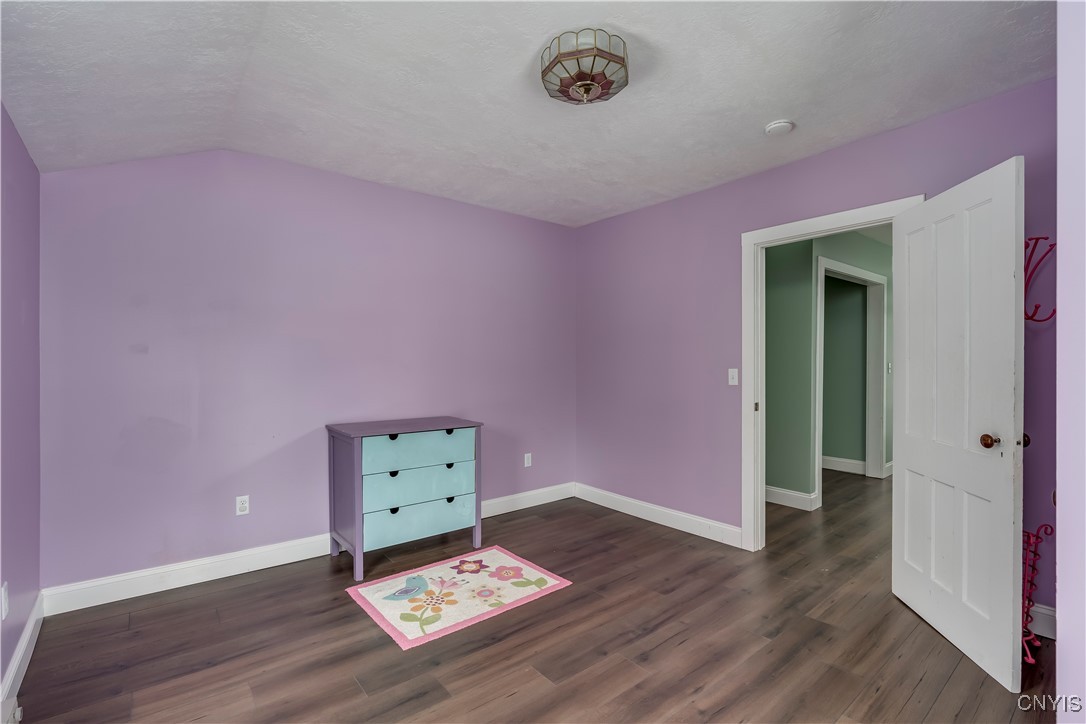 21 Antwerp Street, Philadelphia, New York image 37