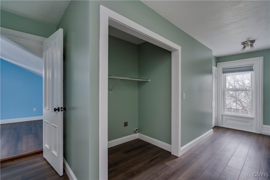 21 Antwerp Street, Philadelphia, New York image 38