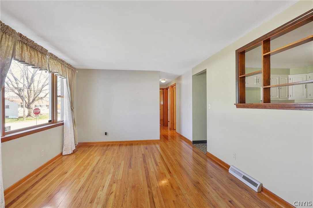 129 Noble Avenue