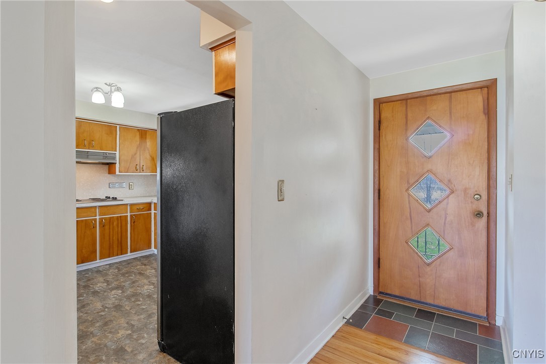 4407 Riviera Drive, Clay, New York image 4