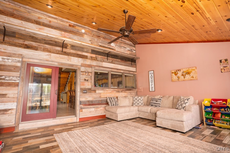 240 Mucky Run Rd, Frankfort, New York image 37