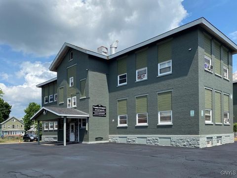 Homes For Sale - 121 3rd Street<br/> Rome, NY 13440