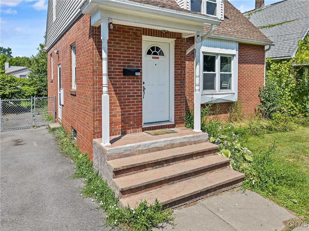 291 N Collingwood Avenue