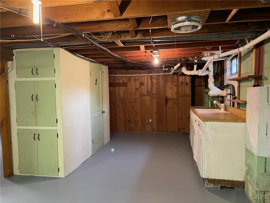 3840 W 11th Street, Vernon, New York image 34