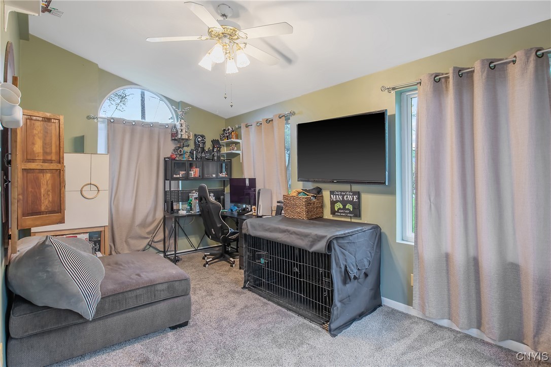 135 E Warrington Road, Syracuse, New York image 13