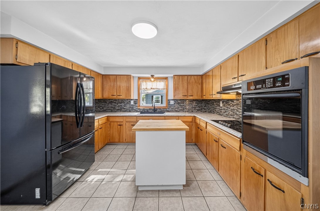 18 Frawley Drive