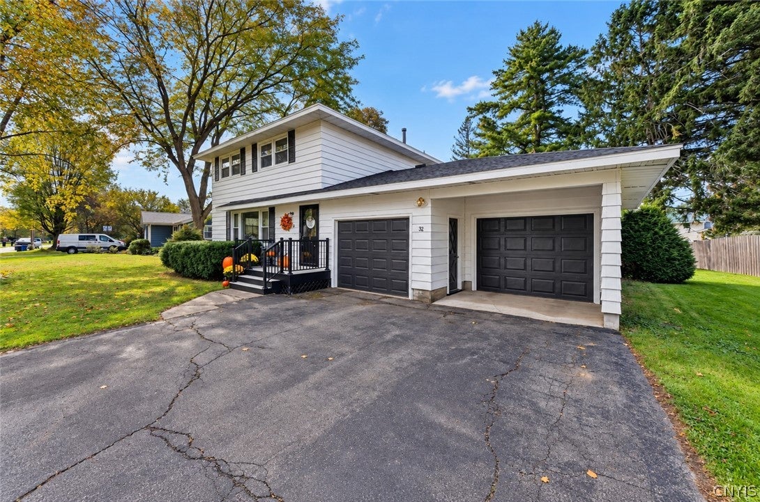 18 Frawley Drive