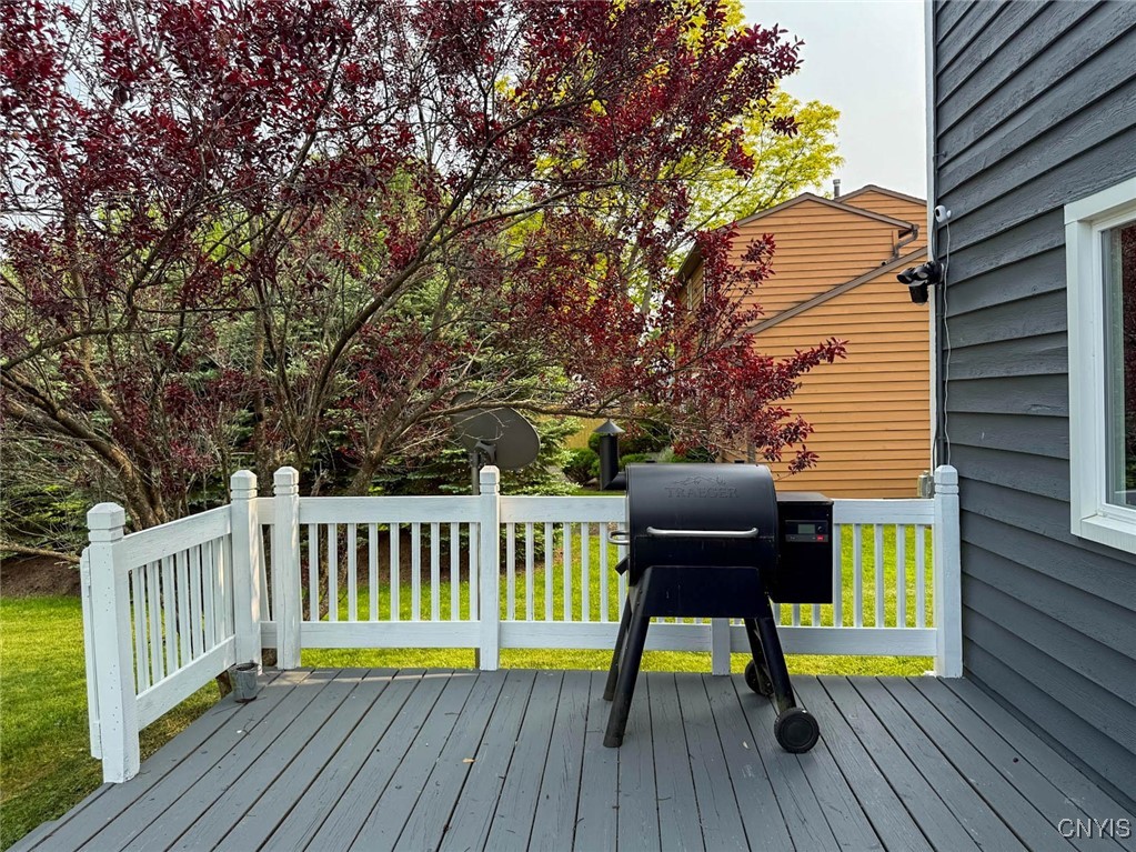 8602 Nazareth Drive, Cicero, New York image 8