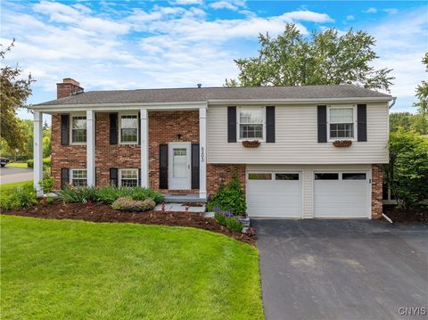 8265 Carnation Drive Baldwinsville NY 13027