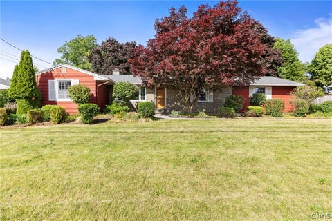 15 Drumlins Terrace, Dewitt, NY 13224 - #: S1693988
