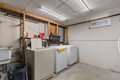 Tiny photo for 612 Park Lane Dr DR, Herkimer, NY 13350 (MLS # S1721503)