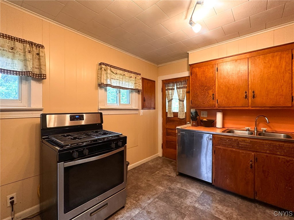 5276 Oneida Street, Verona, New York image 9