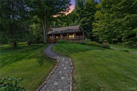 Photo for 1239 W Valley Road