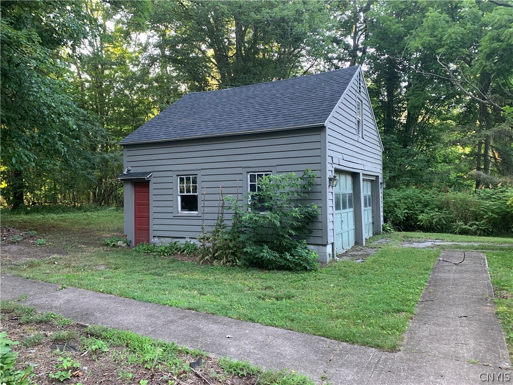 33 Clay Street
