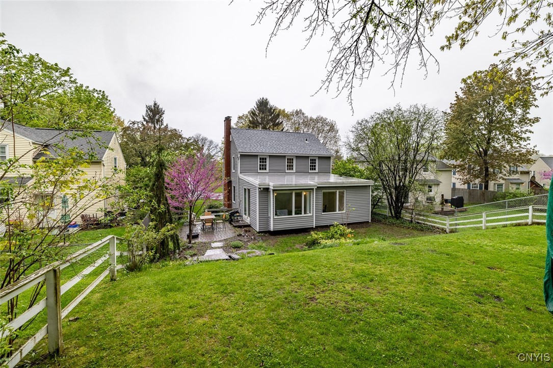 1425 Comstock Avenue, Syracuse, New York image 31