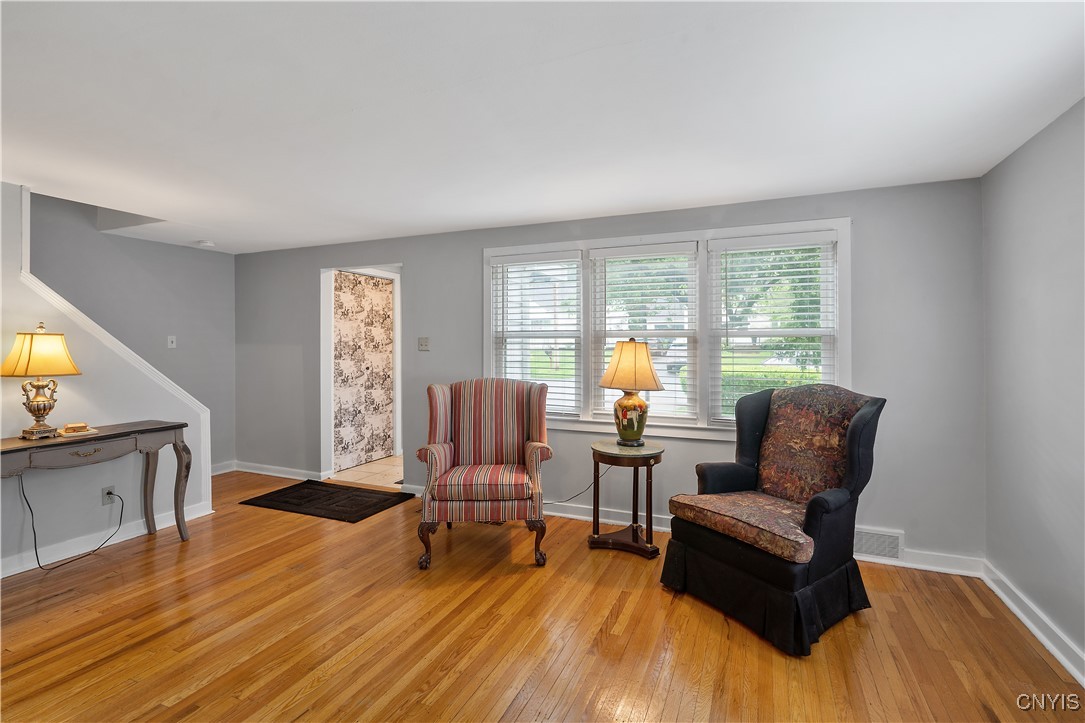 210 Hunt Drive, Manlius, New York image 6