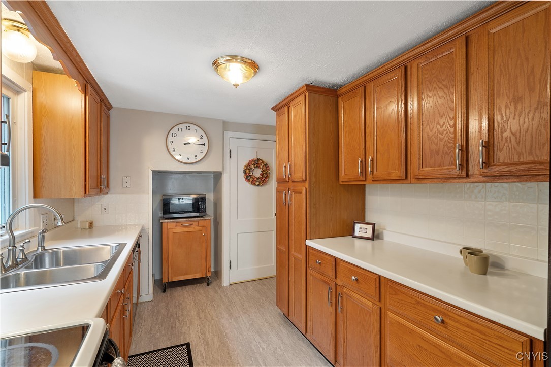 210 Hunt Drive, Manlius, New York image 17