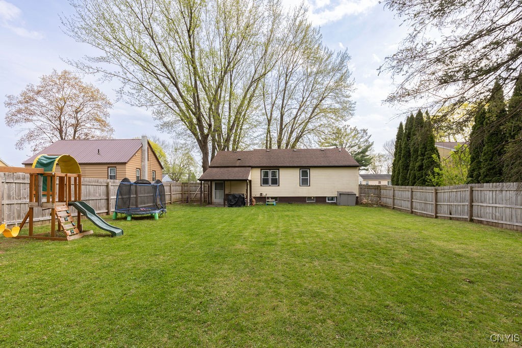 5831 Reis Drive, Cicero, New York image 7
