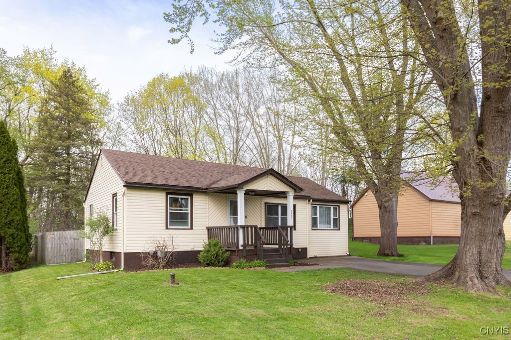 5831 Reis Drive, Cicero, New York image 3