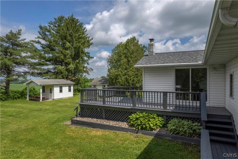 Tiny photo for 3299 Mohawk Street, New Hartford, NY 13413 (MLS # S1691068)