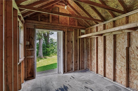 Tiny photo for 3299 Mohawk Street, New Hartford, NY 13413 (MLS # S1691068)