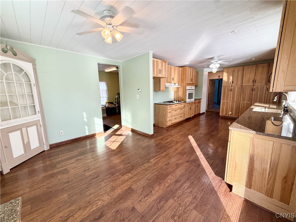 1001 Cold Springs Road