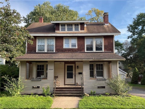 Photo of 209 Hartford Place, Utica, NY 13502 (MLS # S1718270)