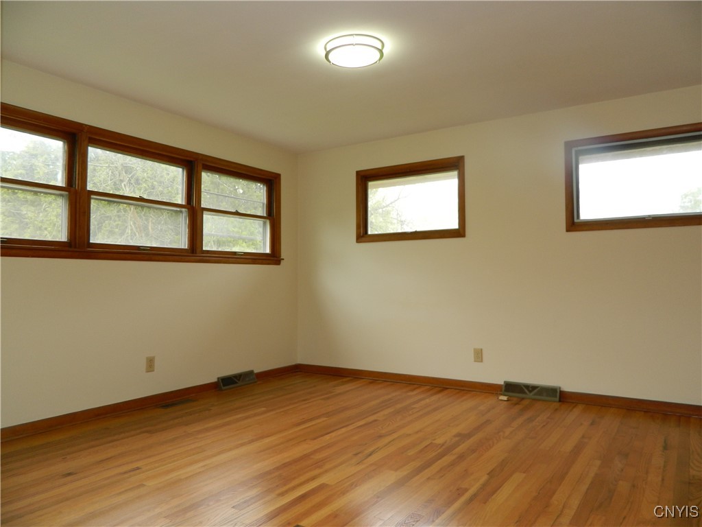 112 Woodmancy Ln Lane, Manlius, New York image 20