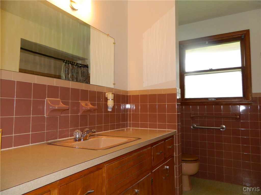 112 Woodmancy Ln Lane, Manlius, New York image 12
