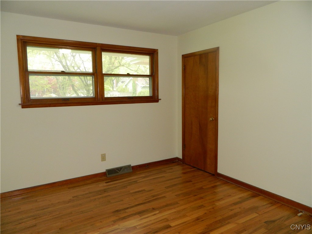 112 Woodmancy Ln Lane, Manlius, New York image 17