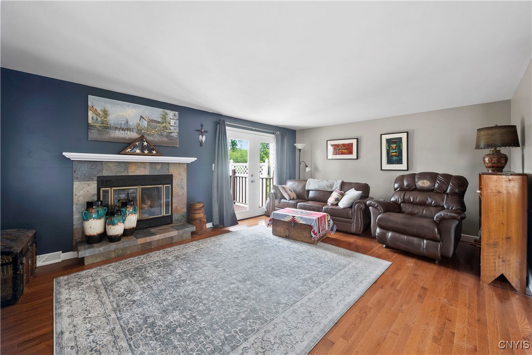 6121 Diffin Road, Cicero, New York image 5