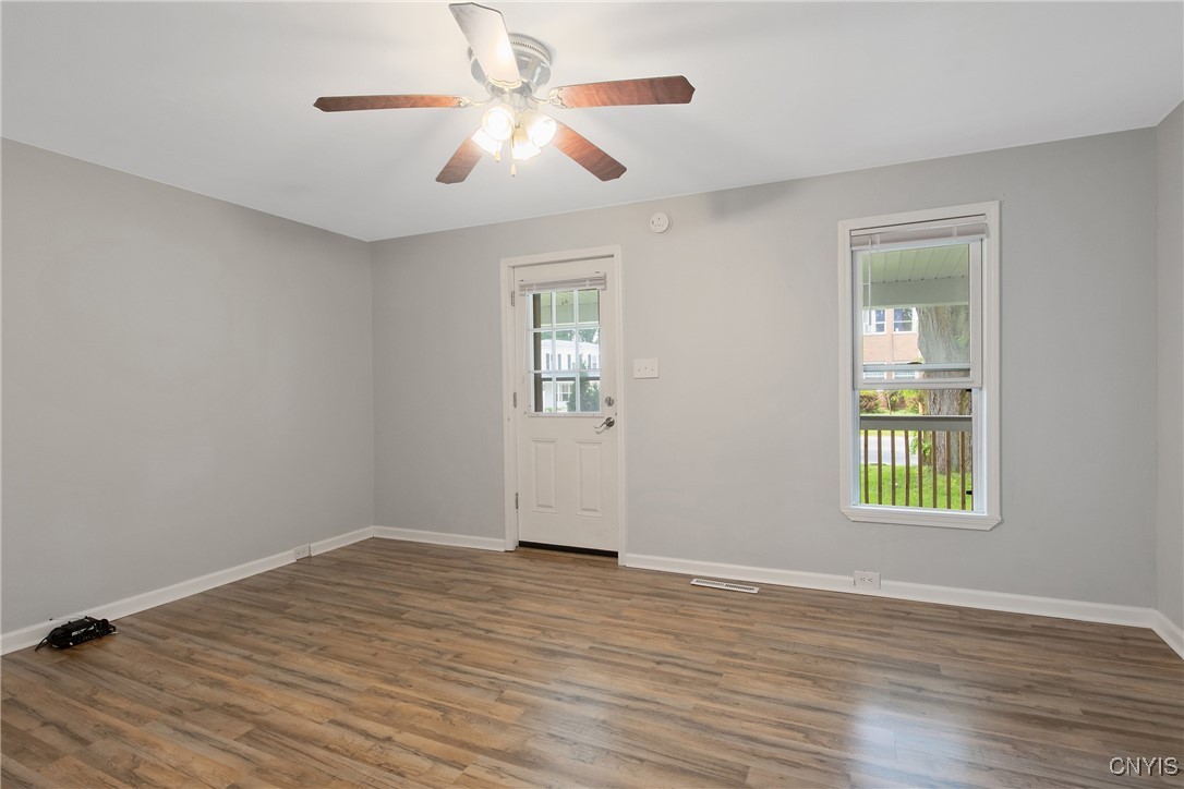 7-9 Tappan Street 7