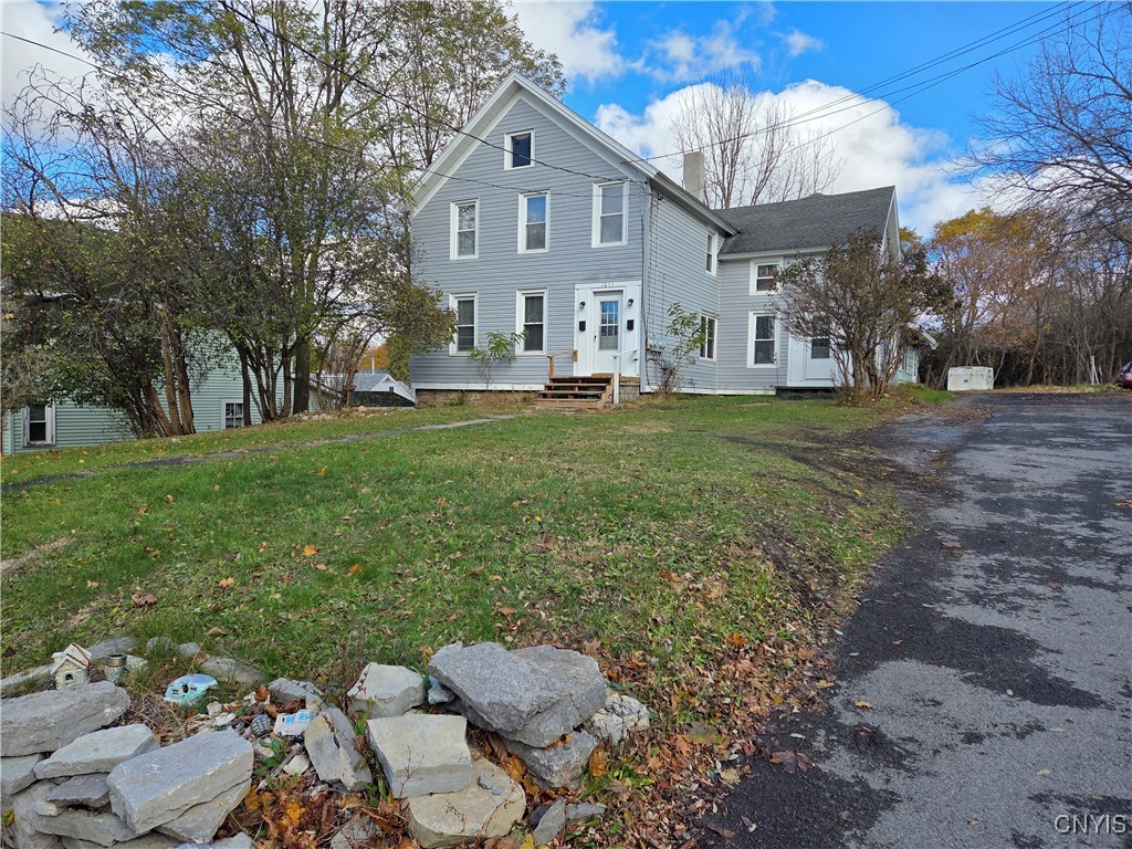 Watertown City, New York 13601, United States, 7 Bedrooms Bedrooms, ,3 BathroomsBathrooms,Residential,Active,241850