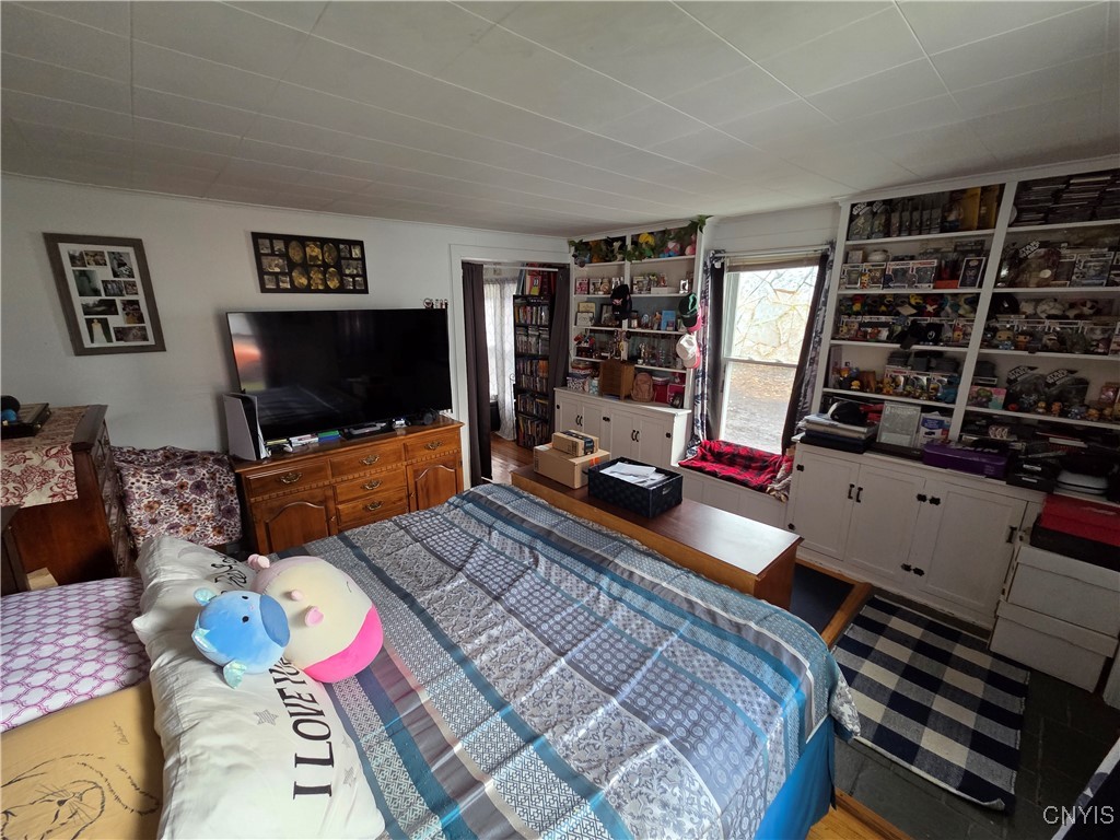 Watertown City, New York 13601, United States, 7 Bedrooms Bedrooms, ,3 BathroomsBathrooms,Residential,Active,241850