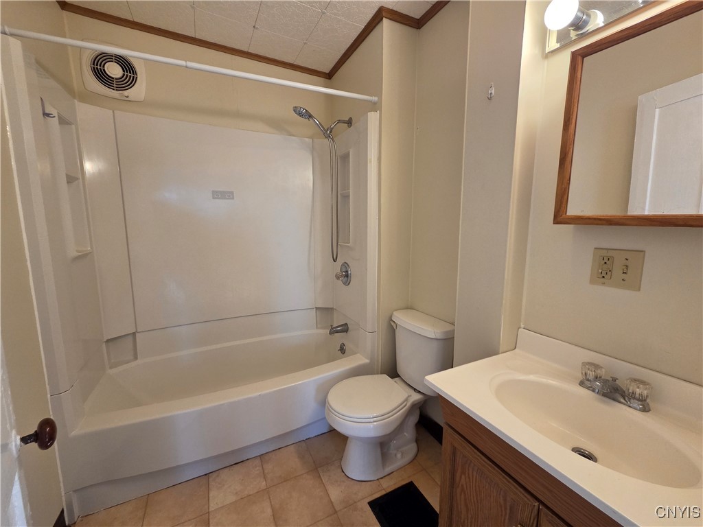 Watertown City, New York 13601, United States, 7 Bedrooms Bedrooms, ,3 BathroomsBathrooms,Residential,Active,241850