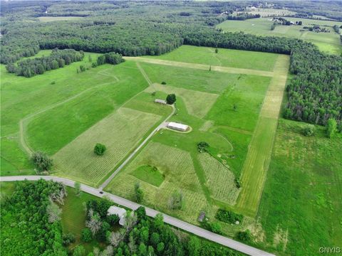 4885 Verplank Road Clay NY 13041