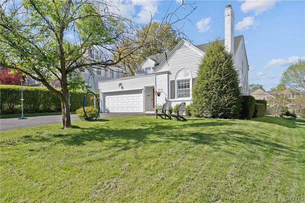 Photo of 103 Pelham Road, DeWitt, NY 13214 (MLS # S1676288)