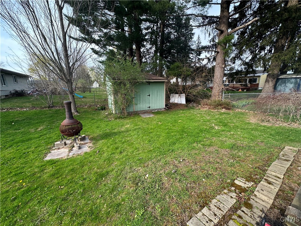 98 Hier Avenue, Clay, New York image 35