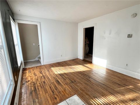 Tiny photo for 626 Fellows Avenue, Syracuse, NY 10249 (MLS # S1657240)