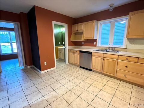 Tiny photo for 626 Fellows Avenue, Syracuse, NY 10249 (MLS # S1657240)