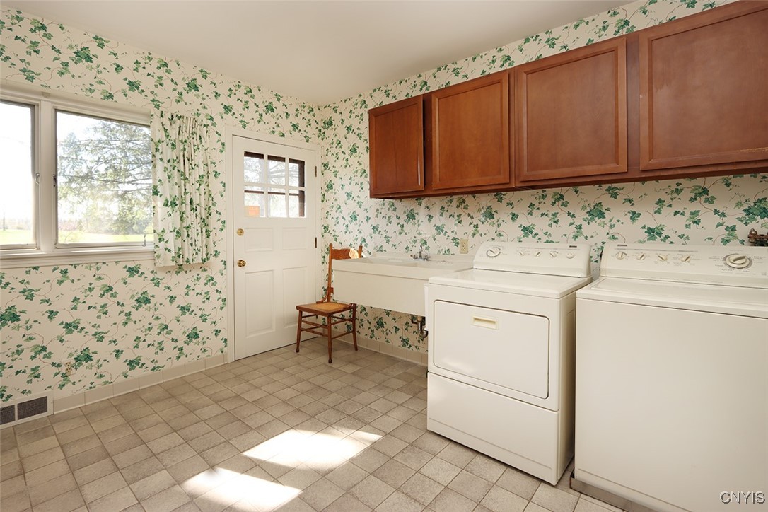 7500 Hunt Lane, Manlius, New York image 39