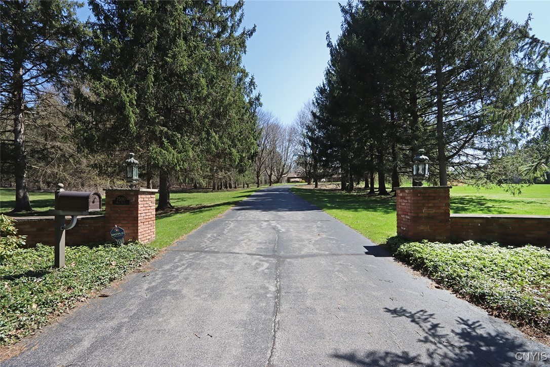 7500 Hunt Lane, Manlius, New York image 50