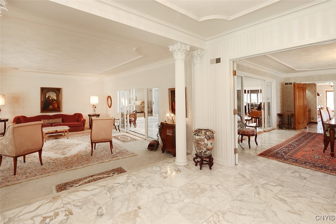7500 Hunt Lane, Manlius, New York image 4