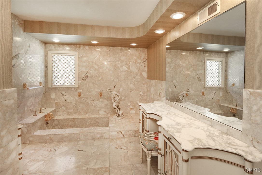 7500 Hunt Lane, Manlius, New York image 30