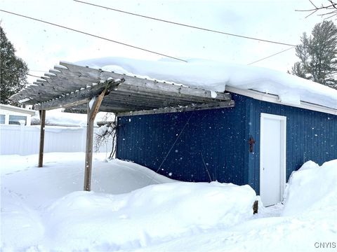 Tiny photo for 187 Conway Terrace Ter, Oswego, NY 13126 (MLS # S1660548)