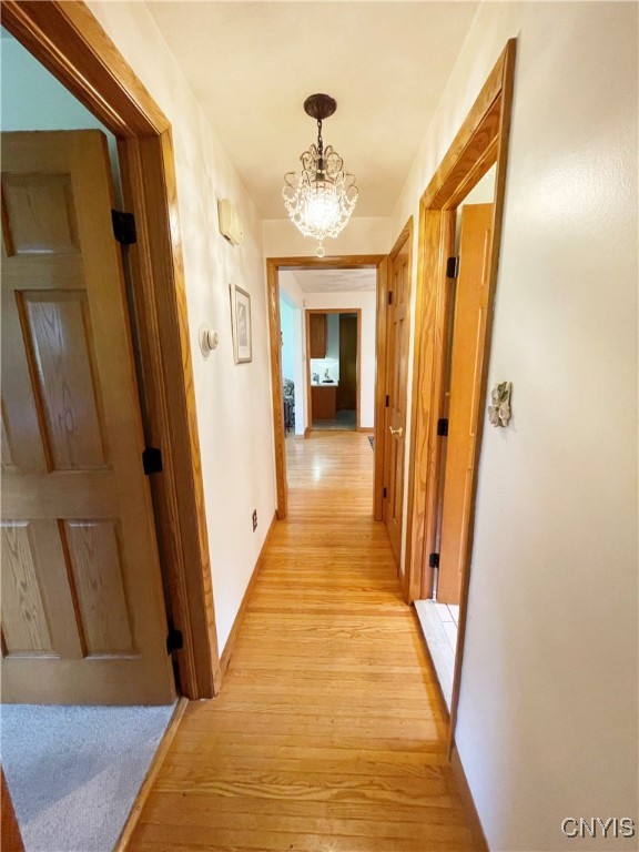 46 Pond Lane, Utica, New York image 7